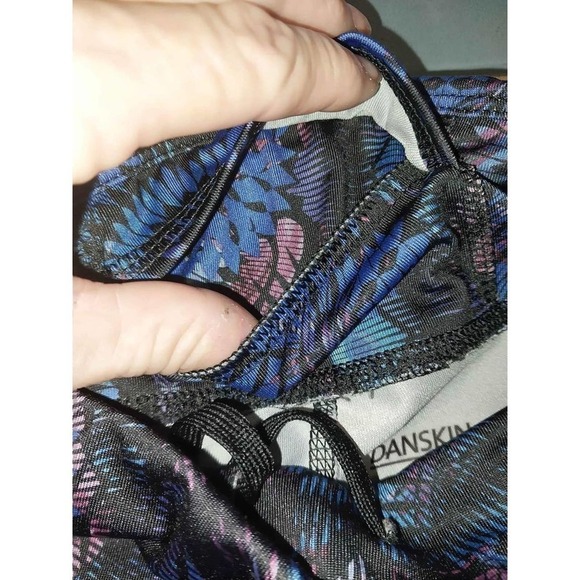 Workout leggings by Danskin size XSmall - Picture 3 of 5